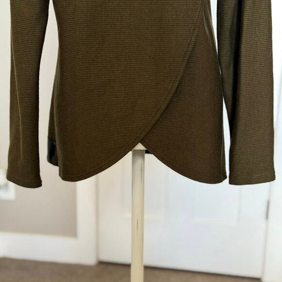 Joseph Ribkoff Olive/Black Cole Neckline Sweater Faux Leather Trim Womens Size 2 - Picture 9 of 9